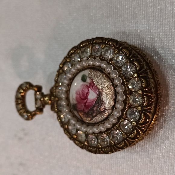 Vintage Forenza micro trinket pill pendant style rhinestone filigree box - Picture 8 of 10